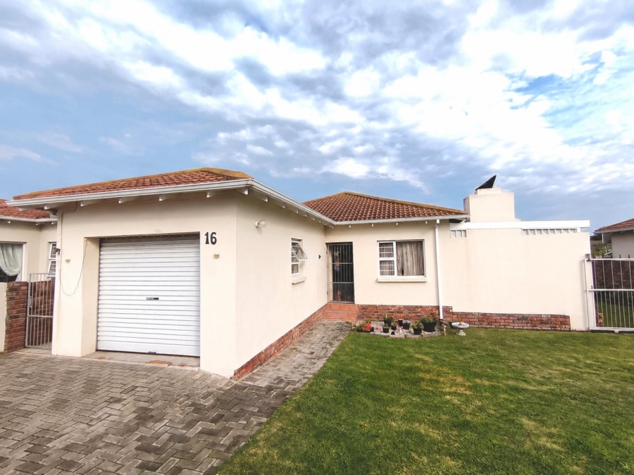 2 Bedroom Property for Sale in Parsonsvlei Eastern Cape